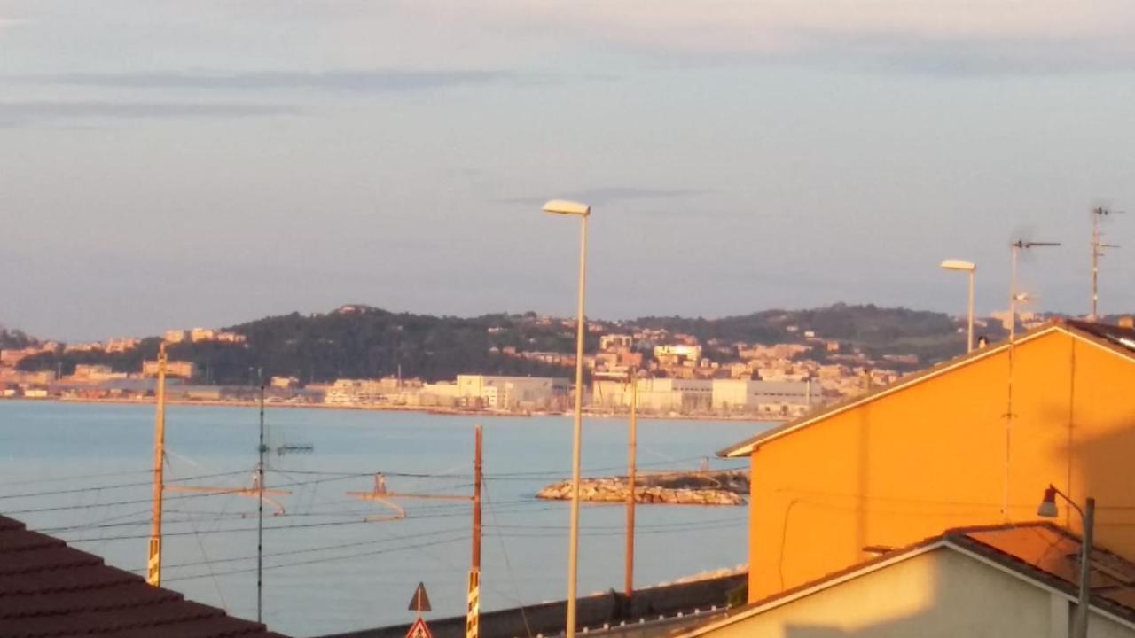 Carpe Diem Ανκόνα Εξωτερικό φωτογραφία